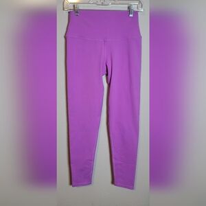 Alo Yoga High-Waist Airlift Legging electric violet, size M. 